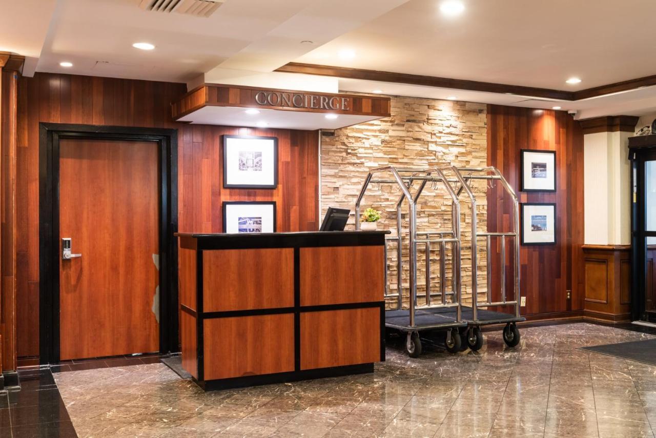 Crowne Plaza Newark Airport By Ihg Hotel Elizabeth Exterior foto