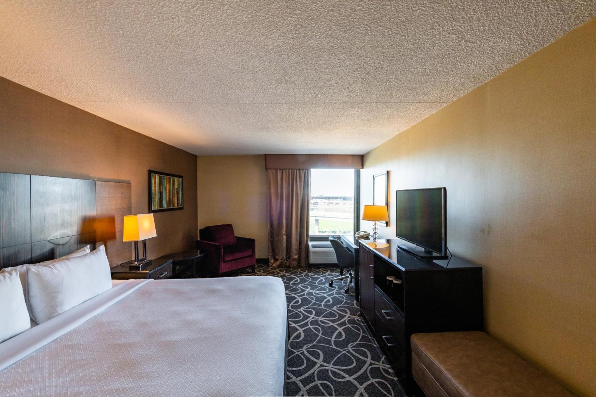 Crowne Plaza Newark Airport By Ihg Hotel Elizabeth Exterior foto