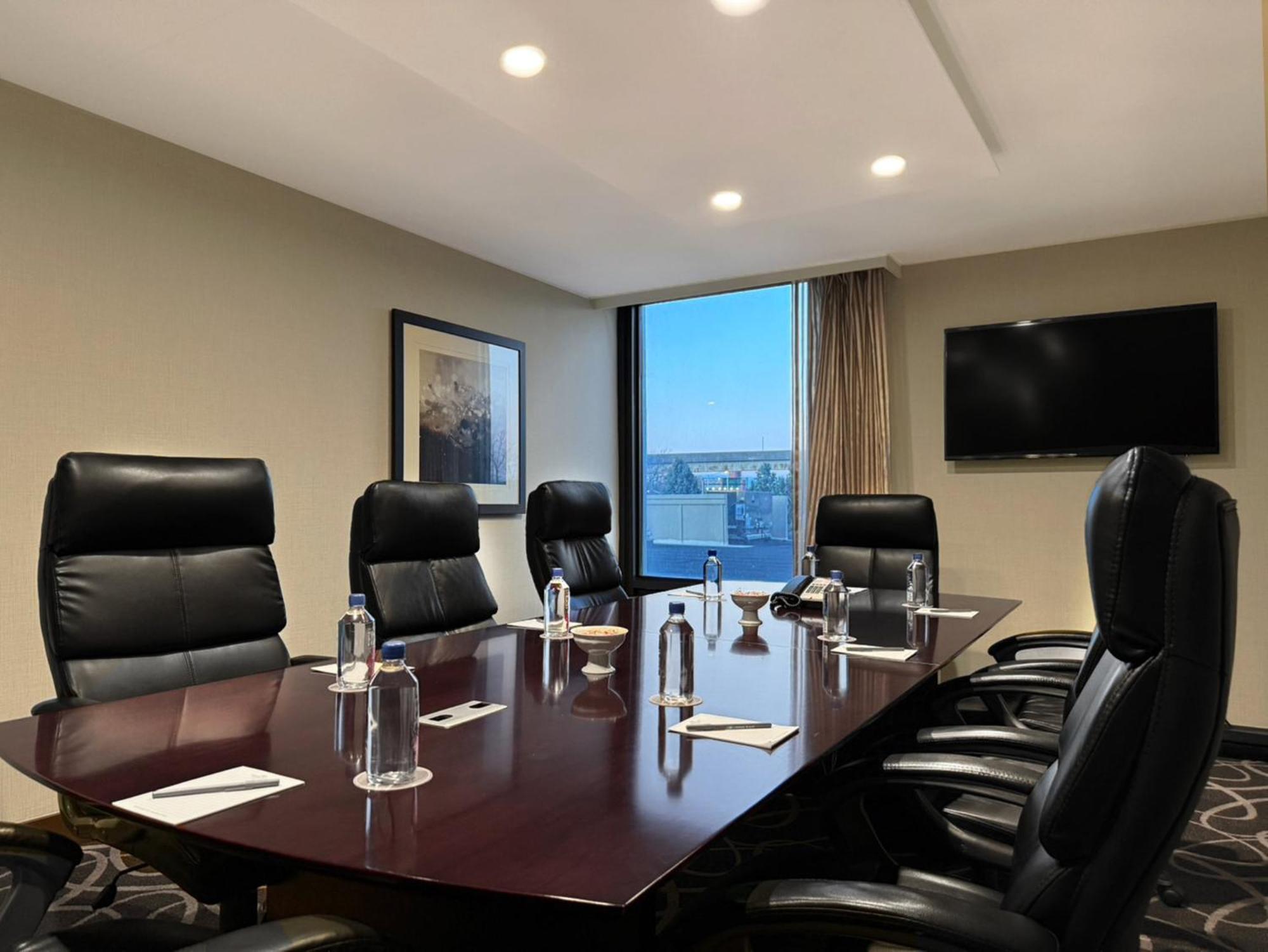 Crowne Plaza Newark Airport By Ihg Hotel Elizabeth Exterior foto